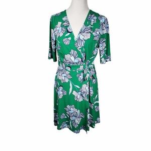 Vince Camuto size *Medium* Green Floral Stretchy Dress *Please Read*